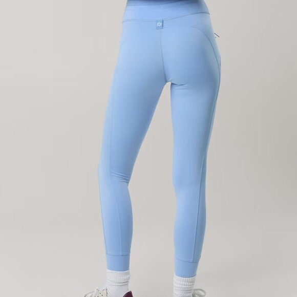 OFFLINE By Aerie Warmup Pocket Legging - Picture 2 of 4